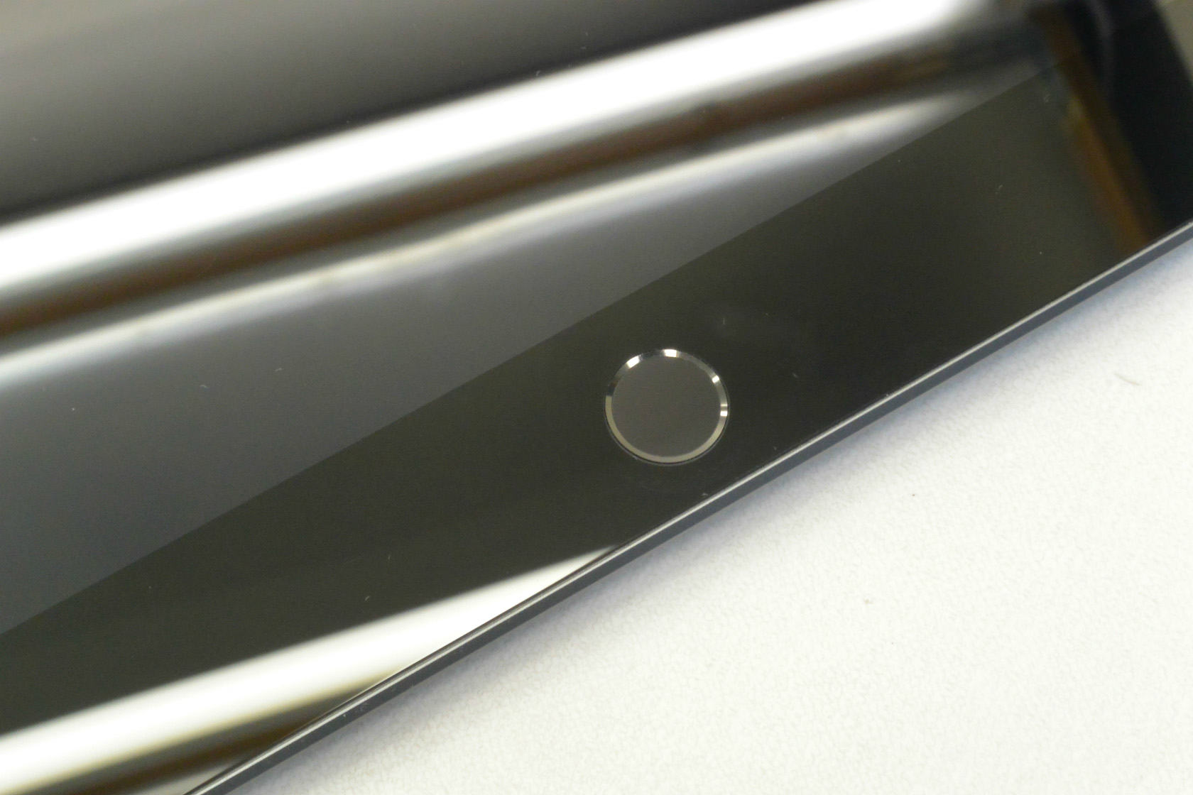 Wi-Fiモデル Apple iPad7 Wi-Fi 32GB iPadOS18.7.1 スペースグレイ MW742J/A 初期化済 【m028217】【中古】【K20251021】