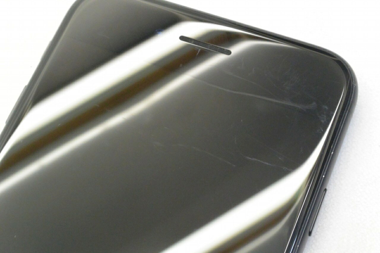 PCコンフルプレミアム楽天市場店の白ロム SIMフリー au SIMロック解除済 Apple iPhone7 32GB iOS15.8.4 Black MNCE2J/A 初期化済 【m028376】【中古】【K20251120】｜アングル3