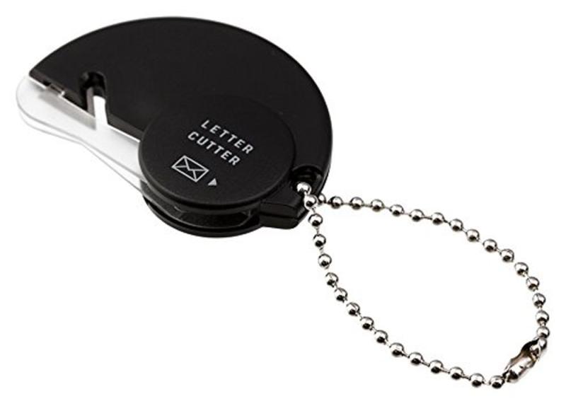 ミドリ レターオープナー レターカッター 黒 49847006ゴミを出さずに普通封筒を1.000通開封できます。封筒をカッターの溝に当てて引くだけで、スパッと開封できるカッター。
