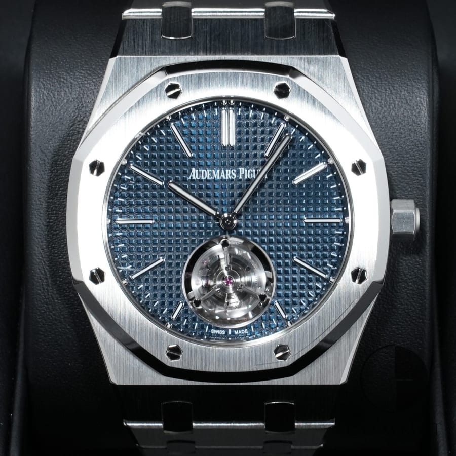 オーデマピゲ ロイヤルオーク フライング トゥールビヨン エクストラ シン Ref.26670ST.OO.1240ST.02 【美中古】【腕時計】【送料無料】