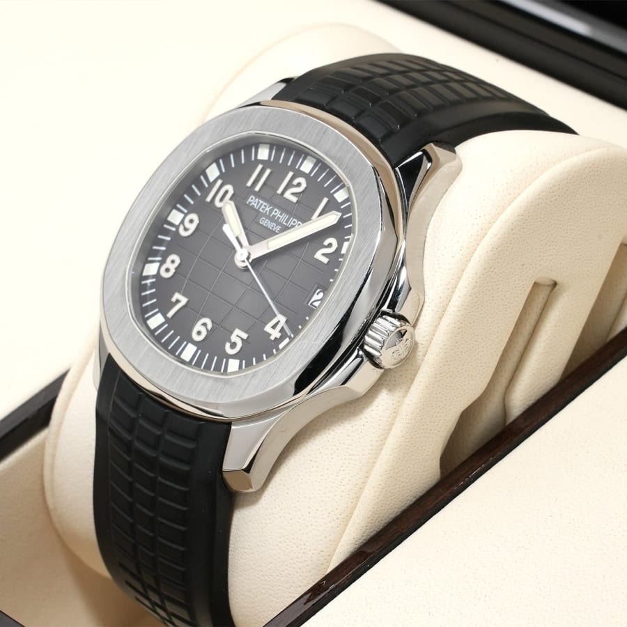パテックフィリップ アクアノート ラージ Ref.5165A-001 ステンレススチール ブラック文字盤 【中古】【腕時計】【送料無料】