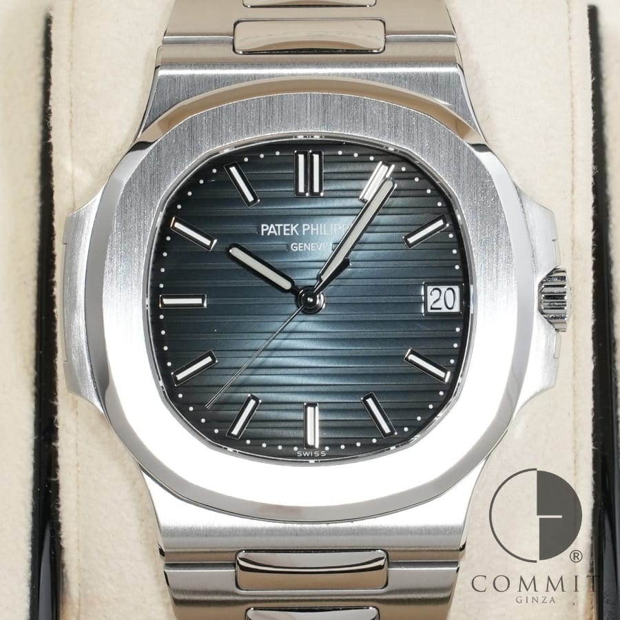パテックフィリップ ノーチラス Ref.5711/1A-010 ステンレススチール ブルー文字盤 【美中古】【腕時計】【送料無料】