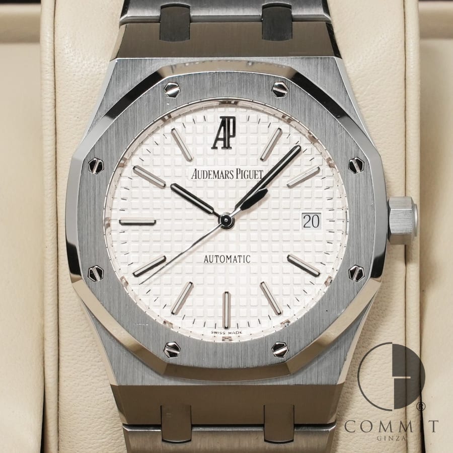 Audemars Piguet - オーデマピゲ ロイヤルオーク Ref.15300ST.OO.1220ST.01 ステンレススチール シルバー文字盤 【中古】【腕時計】【送料無料】