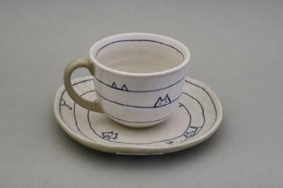 日本製 遊び猫 コーヒー碗皿（青） レトロ カップ＆ソーサ コーヒーカップ 国産 贈り物 ギフト プレゼント シンプル かわいい 和風 和モダン