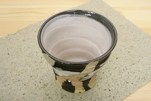 コミットアンド楽天市場店の国産 さざ波　ロックカップ（白） 陶器 湯呑 和食器 和風 和モダン おしゃれ コップ 日本製｜アングル2