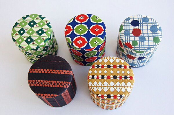 (L) 茶筒 カンカン ぽッ・かん はいからさん 和柄 キッチン インテリア雑貨 お茶缶 日本製 国産 和風 和モダン おしゃれ かわいい 花文様 水玉格子 菱つなぎ ダイヤ 縞 2