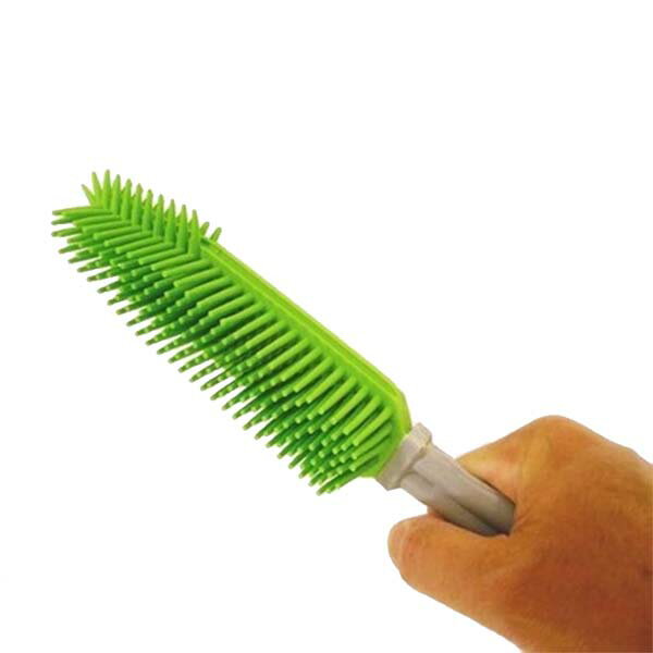 送料無料 らくらくおそうじブラシ グリーン 2