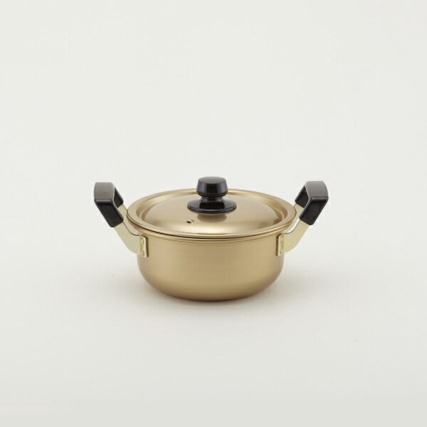 ロングセラーの『純しゅう酸』です。〇純しゅう酸でいいもの長持ち・しゅう酸アルマイト加工は硫酸アルマイトと比べて耐食性(腐食に対する強さ)は3倍・耐磨耗性(キズに対する強さ)は1.6倍です。商品詳細HP43-RM187生産地 日本サイズ 満水容量(約)：2.0L板厚：0.7mm素材 本体：アルミニウム表面：しゅう酸アルマイト加工取っ手：フェノール樹脂注意事項 ※取り寄せ商品になります。ブランド 北陸アルミニウム送料無料北海道・沖縄・離島を含む(一部配送不可地域)のご注文は配達不可のためキャンセルさせて頂きます。