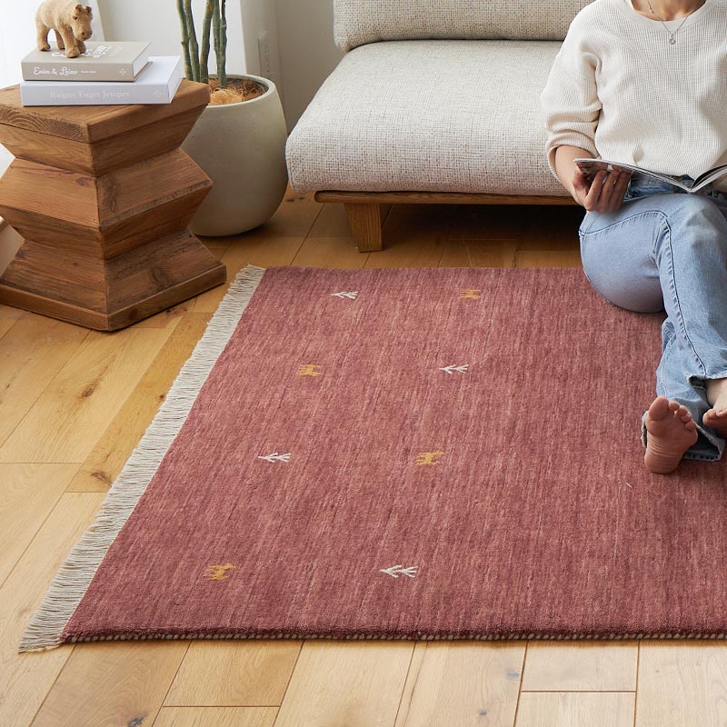 ラグ カーペット 190x240cm レッド ギャッベ おしゃれ かわいい レトロ 和モダン 和風 カジュアル 北欧 玄関ラグ 春夏秋冬 オールシーズン 一年中 耐久性 薄手 [2]