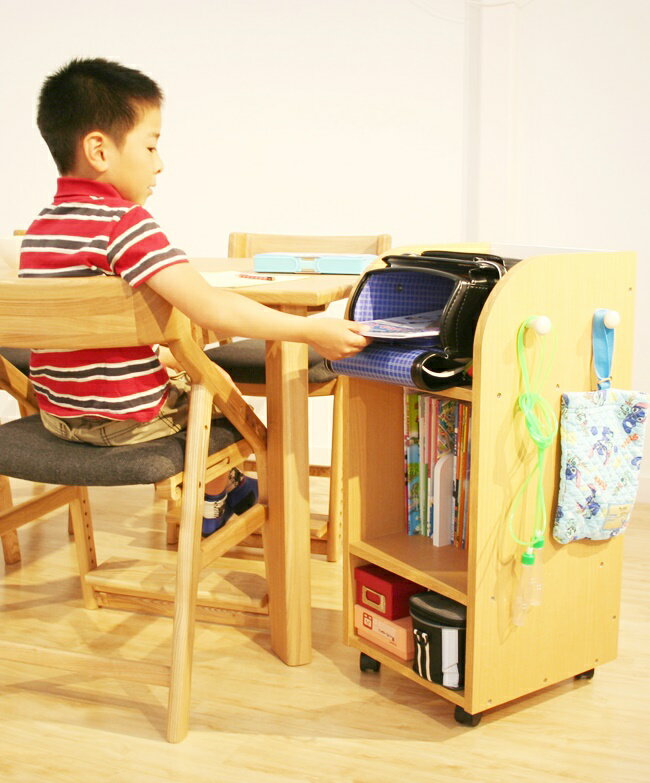 ランドセルラックキャスター付き スリム リビング収納 ランドセル収納 ランドセル 収納 子供部屋 キッズ収納 ランドセル置き ナチュラル 木製 キッズファニチャー 男の子 女の子 シンプル 送料無料 [2]