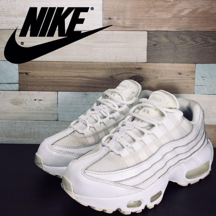 Rakuten - ＼5月限定エントリーでP10倍／【中古】NIKE AIR MAX 95 ナイキ ウィメンズ エアマックス95 トリプル ホワイト 23cm U07628 307960-108