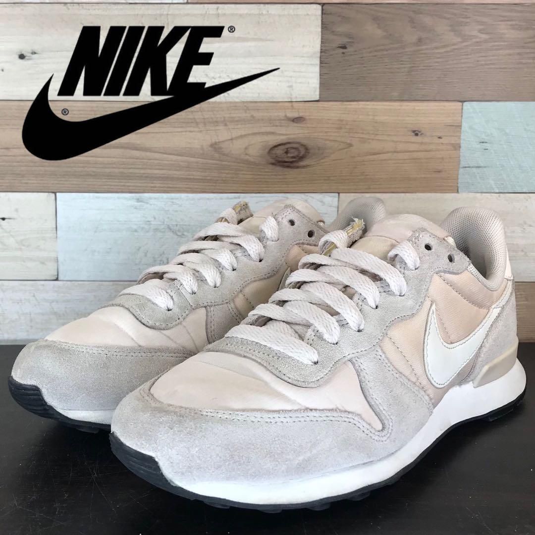 Rakuten - ＼5月限定エントリーでP10倍／【中古】NIKE INTERNATIONALIST ナイキ ウィメンズ インターナショナリストベージュ 23cm U07791 826407-616