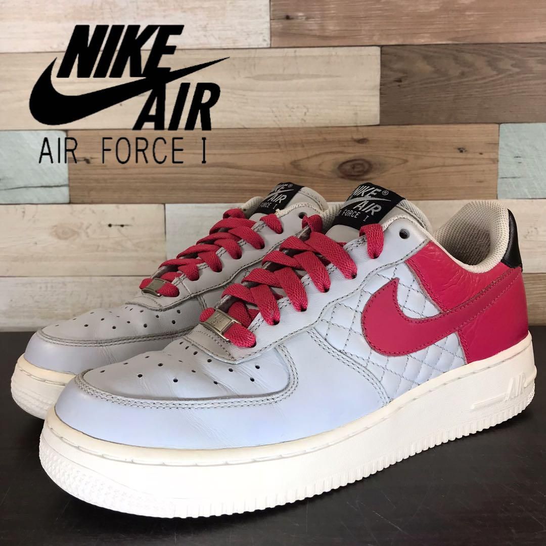 NIKE - ＼5月限定エントリーでP10倍／【中古】NIKE AIR FORCE 1 25cm スニーカー U08906