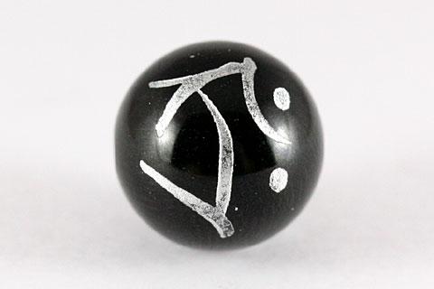 乐天商城 - 【彫刻ビーズ】オニキス 10mm (銀彫り) 「梵字」タラーク [1粒売り(バラ売り)] 【パワーストーン 天然石 アクセサリー】