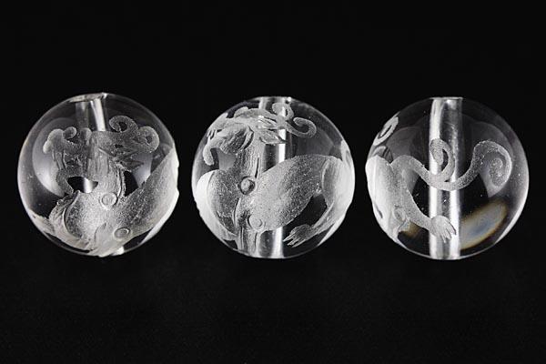 【彫刻ビーズ】水晶 10mm (素彫り) 「龍生九子」七男「ヤアズ」 [1粒売り(バラ売り)] 【パワーストーン 天然石 アクセサリー】