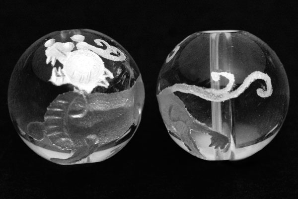 【彫刻ビーズ】水晶 12mm (白彫り) ヤアズ 【パワーストーン 天然石 アクセサリー】
