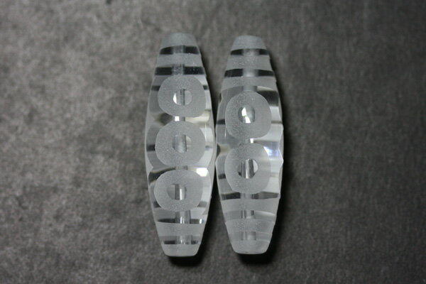 【彫刻ビーズ】水晶 (素彫り) 「太鼓型」 3.8cm 五眼 【パワーストーン 天然石 アクセサリー】