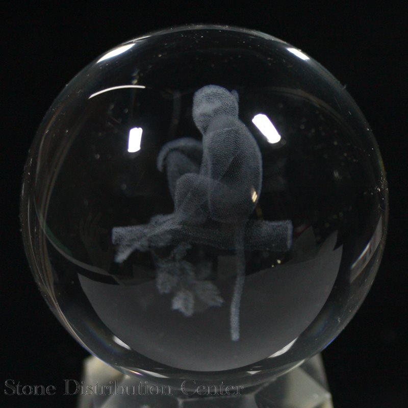 【彫刻置物】丸玉 人工水晶 約50mm (レーザー彫刻) サル【パワーストーン 天然石 アクセサリー レディース メンズ】 compass668-10367639 パワーストーン 石流通センター サンプル画像2