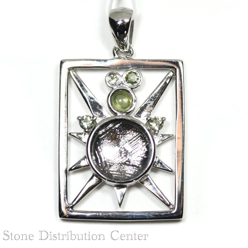 ★楽天スーパーセール★☆高品質☆【ペンダント】ギベオン隕石 (モルダバイト付) スクエア 17×22mm※DM便・..