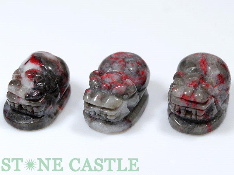 【特徴】シナバーのヒキュウが入荷しました！可愛らしいサイズでありながら、色合いの美しさは見栄えのある逸品です。口元からお尻にかけて通し穴があいており、素材として使えます。【仕様】サイズ：約11x16〜12x17mm穴径：約1.0mm【パワー...