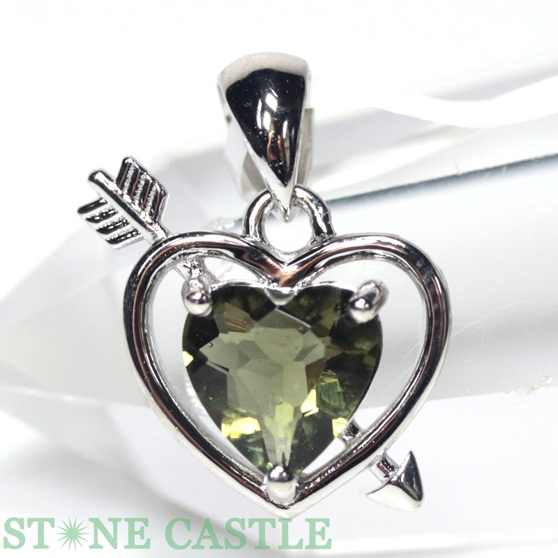 ★楽天スーパーセール★☆高品質☆【ペンダント】モルダバイト ハート型 (sv925) 【パワーストーン 天然石 ..