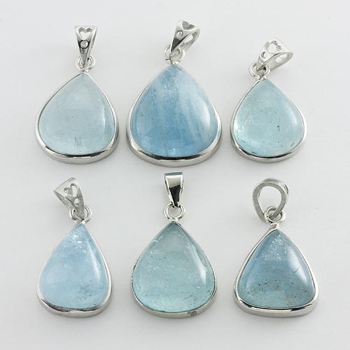 【ペンダント】アクアマリン 涙型 (枠あり) 【パワーストーン 天然石 アクセサリー レディース】