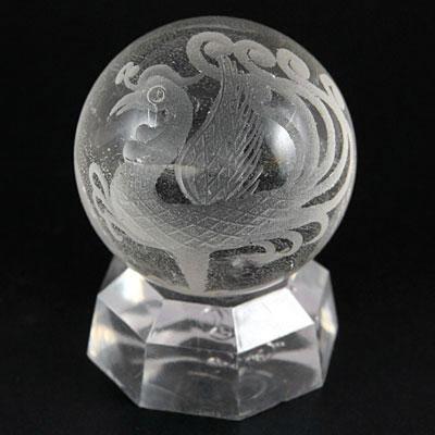 【彫刻置物】丸玉 水晶50mm (素彫り) 朱雀 ※DM便・ネコポス不可※ 【パワーストーン 天然石 アクセサリー】