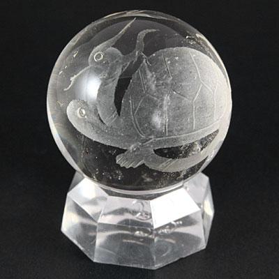 【彫刻置物】丸玉 水晶50mm (素彫り) 玄武 ※DM便・ネコポス不可※ 【パワーストーン 天然石 アクセサリー】