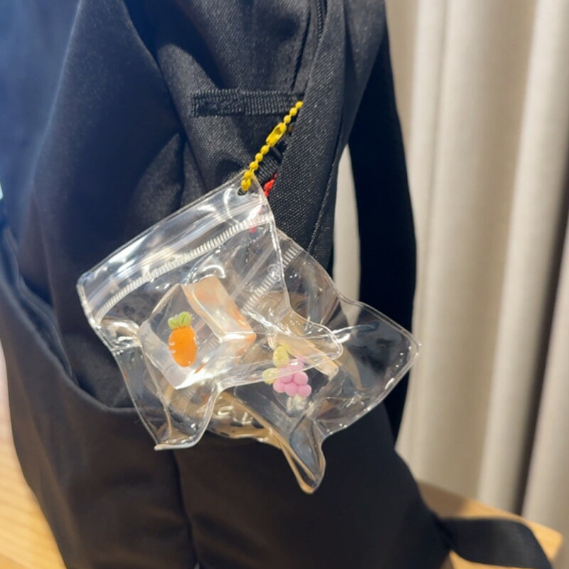 CLEAR FRUIT スクイーズ ぷにぷに 柔らかい キーチェーン フルーツ 野菜 果物 いちご パイナップル さくらんぼ にんじん ぶどう ストレス解消 ストレス軽減 ストレス発散 フィジェット 手遊び かわいい プレゼント ネコポス compia-10001705 compia サンプル画像2