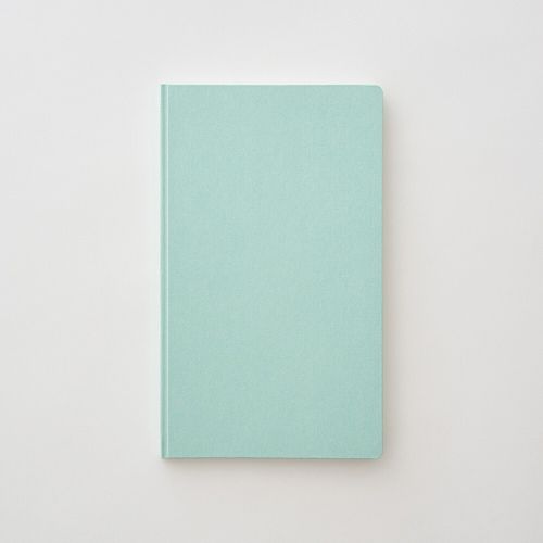 文具 ＞ ノート ＞ ノート。※こちらは【取り寄せ商品】です。必ず商品名等に「取り寄せ商品」と表記の商品についてをご確認ください。紙の専門商社株式会社竹尾のオリジナルステーショナリーブランド本体重量：174g。サイズ：パッケージ 約 縦7×横128×奥214mm。