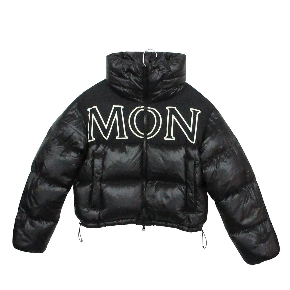 Rakuten - 22aw MONCLER モンクレール GERS ダウンジャケット ショート丈 クロップド丈 スタンドカラー ブルゾン ビッグロゴ アウター ブラック 0【XS】 レディース 【中古】