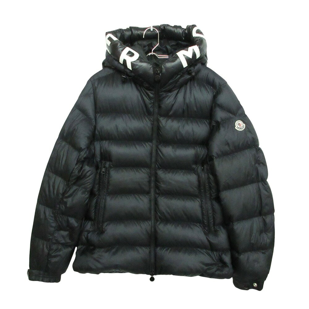 Rakuten - MONCLER モンクレール SALZMAN ダウンジャケット ブルゾン ロゴ フーデット G20911A00009 アウター ブラック 1 メンズ 【中古】