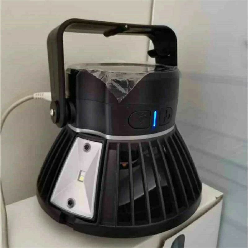 壁掛扇風機 四段階風量調節 懐中電灯 キャンプランタン 携帯扇風機 ソーラー充電 3...