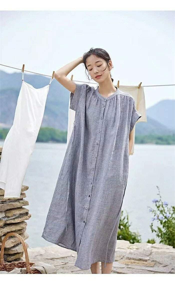 Comset 楽天市場店のシャツワンピース レディース 半袖 夏 リネン混 ワンピース ストライプ柄 夏 前開き クルーネック ロングワンピース シャツワンピース クルーネック 麻 ワンピース ベルト付き 柔らか ナチュラル 大きいサイズ 体型カバー 着痩せ ゆったり 大人可愛い カジュアル｜アングル2