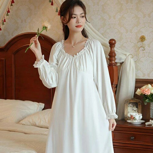 ルームウェア レディース パジャマ パット付き ワンピース ロング丈 ルームワンピース 姫系 可愛い 長袖 ナイトドレス レディースネグリジェ 寝巻き 部屋着 綿 コットン 柔らか 女性 リラックス おしゃれ 母の日 記念日 誕生日 ギフト 贈り物 プレゼント M L LL 2