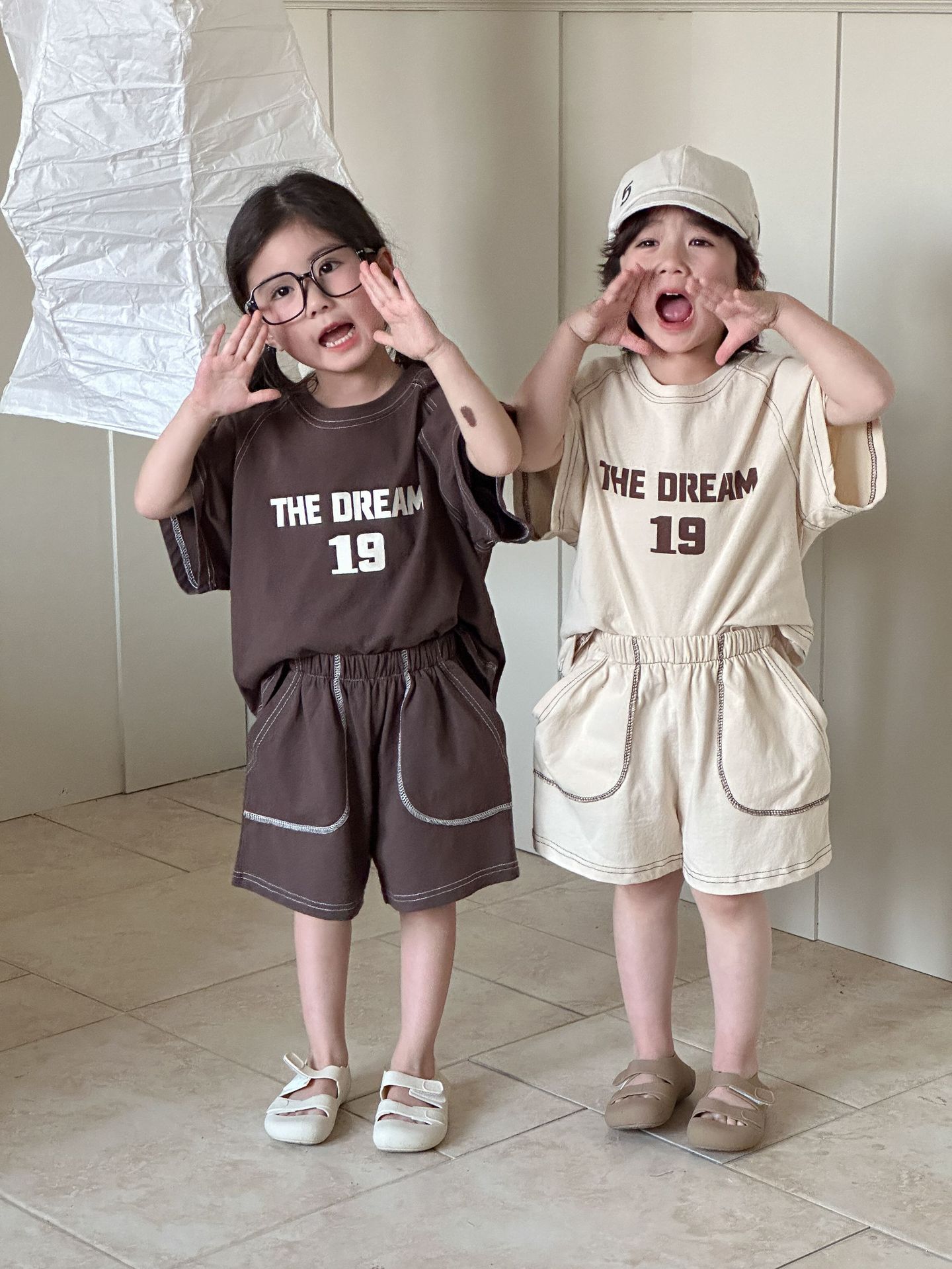 セットアップ 韓国子供服 キッズ 夏 子供服 半袖 男の子 女の子 半袖tシャツ ハーフパンツ 子供ジャージ 夏服 トップス ボトムス おしゃれ かわいい スポーツ 運動着 誕生日 プレゼント 幼稚園 小学生 お出かけ - 2