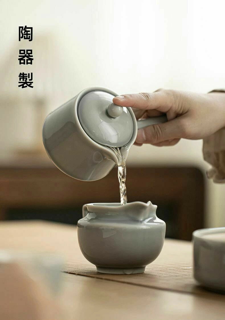 茶器セット 8点セット ティーポット 陶器製 湯呑み 茶入れ ティートレー付き 和風 高級感 茶道具 家庭用 来客用 普段使い用 旅行 お出かけ用 中国茶 日本茶 紅茶 プレゼント 誕生日 ギフト