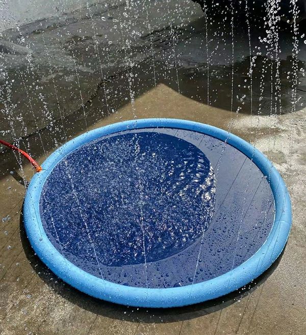噴水マット ウォーター プレイマット 屋外用 噴水プール 150cm ビニール プール 幼児 キッズ 子供 子ども ペット ワンちゃん アウトドア 家庭 夏 水遊び 散水 噴水 シャワー スプラッシュ スプリンクラー アウトドア おもちゃ 猛暑対策 2