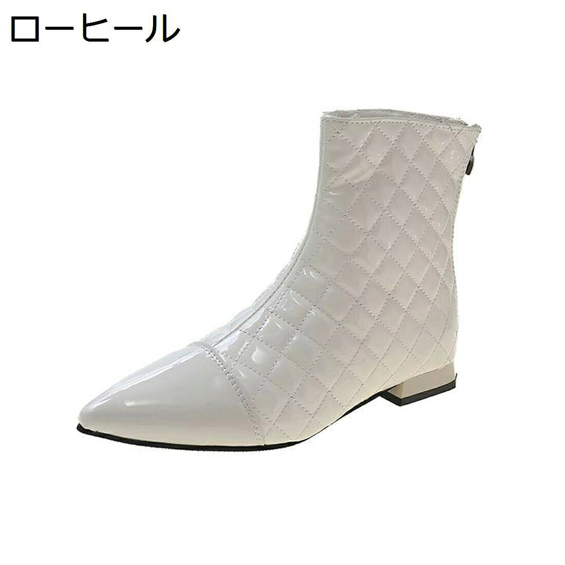 　　　 ◆◇◆人気の秘密◆◇◆ 【美脚シルエット】華奢で女性らしいシルエットは足首のラインをきれいに整え、エレガントさを引き立て、脚をすらりと長く美しく魅せてくれます。自然な身長盛りで背が高くなって、脚長効果で簡単にスタイルアップ完成！ 【デザイン】シンプルなデザインにベーシックカラーで、どんなスタイルにもあわせやすい?1足あると便利なアイテムです。スカートやワンピースのかわいい系コーデはもちろん、ジーンズなどのマニッシュなパンツスタイルにも良く合います！ 【履き心地いい】スクエアトゥで、シンプルで履き回しのきくデザイン。バックファスナー仕様で、履き脱ぎも楽です。撥水加工でいったん水を弾けます。防水ではないので、水に浸すことを避けてください。 【お勧める】スタイリッシュながらシンプルなデザインで、どんなスタイルとも合わせやすい一足。美脚見えはもちろん、太めヒールで安定感のある歩きやすさも叶えてくれます。どんなファッションにも合わせやすく、オールシーズンで使えます。 【適用シーン】普段にはもちろん、レディースデート、結婚式、披露宴、二次会、入学式、入園式、卒業式、出勤、通学、お出かけ、旅行、女子会、飲み会、ビジネス、フォーマル、パーティーにも最適、おすすめ大活躍の商品です。誕生日、 クリスマス 、退職祝い、 引っ越し祝い 、入学祝い 、合格祝い 、自分へのご褒美などのプレゼントとしても最高だ！ 　　　◆◇◆注意事項◆◇◆ご覧のモニターの環境、撮影環境により実物と色味が異なって見える場合がございます。湿った状態で他のものと擦り合わせると色が移る恐れがあります。濃色品の洗濯時は、白色、淡色と分けて洗ってください。説明 ▼ブーツ レディース ポインテッドトゥ ブーティー 本革 歩きやすい 大きいサイズ サイドジッパー スウェード 歩きやすい ブーティー アンクルブーツ ショート ブーツ ブラック 厚底 ローヒール 幅広 オフィス ビジネス 通気 入学式 おしゃれ 美脚 黒 成人式 カジュアル 小さいサイズ ▼商品説明 ■サイズ：21.0cm、21.5cm、22.0cm、22.5cm、23.0cm、23.5cm、24.0cm、24.5cm、25.0cm、25.5cm、26.0cm、26.5cm ■オールシーズン? 秋冬のブーツシーズンはもちろん、春ブーツ、夏ブーツとしても使えちゃう短い丈だから、オールシーズン履く事ができます！ ■コーディネートや場合? シンプル、ベーシックなデザインで、コーデを選ばず、どんなスタイルにもマッチしてくれますフェミニンスタイルやカジュアルスタイルなど、いろんなファッションに合わせられます。 毎日のコーデを引き立てる美シルエット、理想の美脚を目指すなら、くびれカーブが美しいこのブーツで決まりお仕事やお出かけにピッタリなシンプルデザイン。 袴にショートブーツはカワイイと、もはや定番コーデ。 ヒールが高いので着物の裾も汚さずに済むと好 評です。 ■幅広く活躍シーン? ベーシックなカラーやシンプルなデザインでどんなシーンにもに合う。例えば：普段履き 通勤 通学 オフィス デートパーティー 旅行 コスプレ 文化祭 買い物 仮装 パレード ダンス 二次会 フェス ライブ 音楽イベント 学園祭 コンサート等 ご注意 ■商品素材、色合い、その他装飾部品や中敷等、生産時期によって、若干の差異が生じます。そのため、同じ商品を複数点ご購入の場合、差異がでる場合がございます。ご了承ください。 ■製造過程での傷?汚れ、また入荷時の箱つぶれ等がございます。ご理解の上、ご購入くださいませ。 ■製作終わる次第発送したので、長時間密封運送につき、商品に少量の臭いが付くことがあります。なるべく風通しの良いところで陰干しをして下さい。徐々に匂いが薄れてくるはずです。(多少時間が掛かる場合がありますがにおいは薄くなります)
