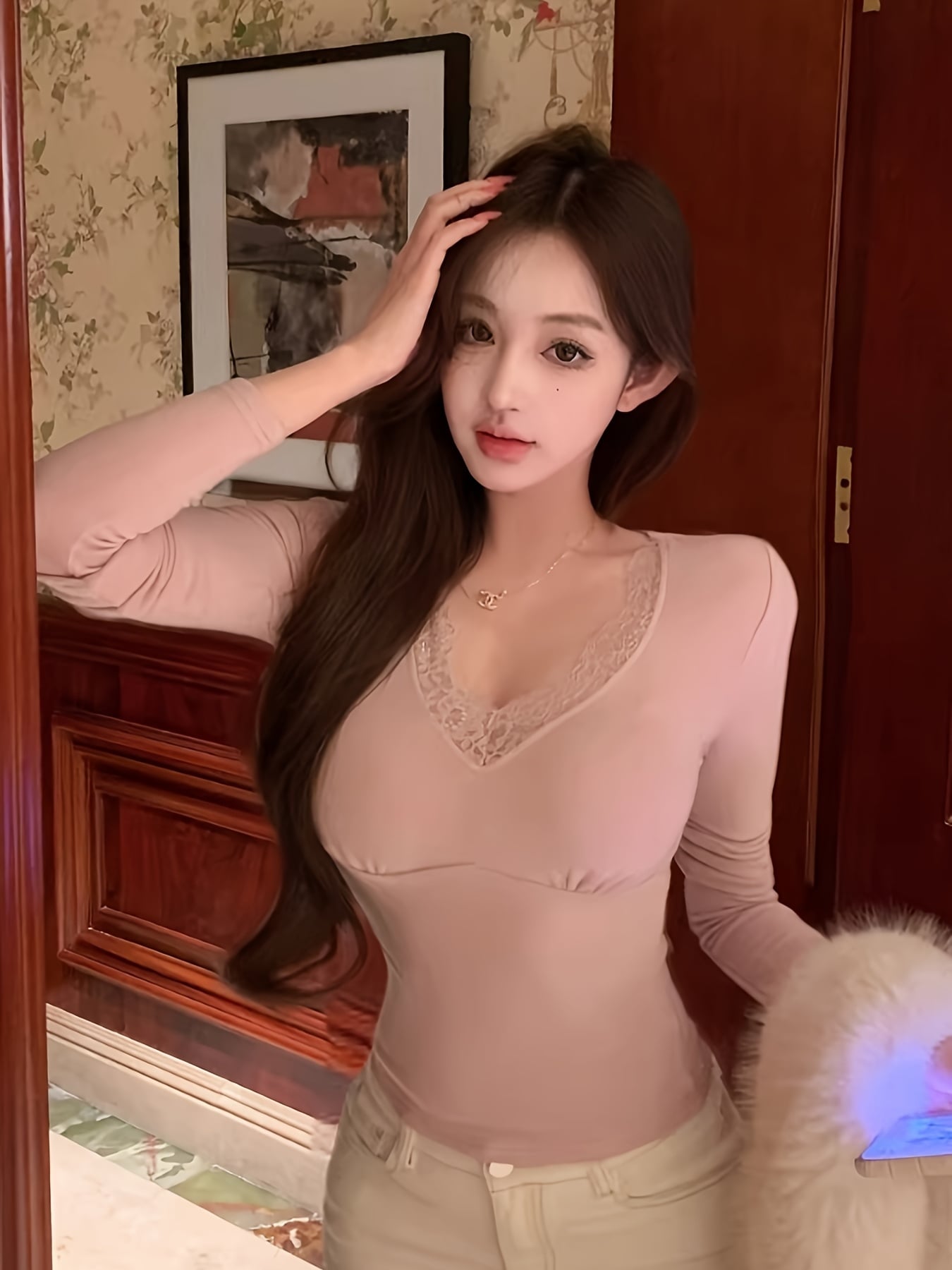 Rakuten - 【背中あき×レース】 カットソー レディース 長袖 セクシー トップス タイト Vネック 背中見せ ロンT Tシャツ インナー レース切替 スリム フィット 着痩せ 細見え ボディコン きれいめ 大人可愛い 谷間 韓国 ファッション ギャル キャバ デート 女子会 20代
