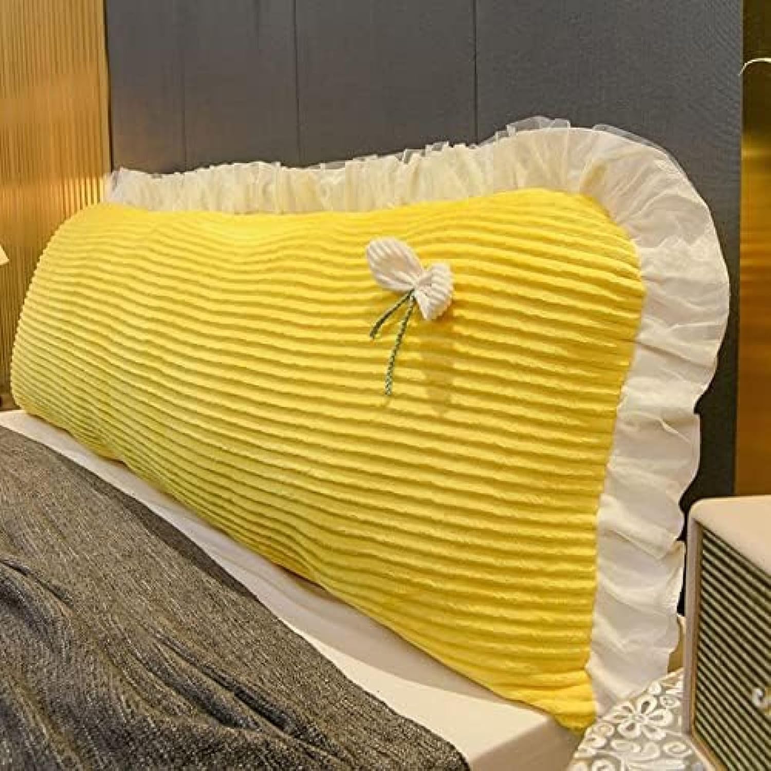 　　　 ◆◇◆売れている秘密◆◇◆ 【 製品仕様】： カバー素材：ベルベット ●中身素材：PPコットン ●サイズ （cm）：80*50*20 120*50*20 150*50*20 180*50*20 200*50*20体の負担を軽減：サイドポケット、サポート感、いい支え、いい気持ち、体にフィットするデザイン。大きいけど軽い、使いに便利です！ 【枕には多くの機能があります】ベッドの背もたれ位置決めサポート、ネックサポート、サポート、テレビを読んで視聴するときの脚サポート。快適で人間工学的な枕は、多くの健康状態を防ぐことができます。 【柔らかさ】腰や背中に優しくフィットするクッションです、座ったり休むのに最適、読書中に優れた背中と首のサポートを提供します。通気性に優れ、柔らかく、耐久性があります。 【読書に最適なベッドクッション】筋背の最適な軽減。このヘッドボードクッションは、背中に最適な快適さとリラクゼーションを提供します。読書やテレビ視聴で優れています。 【幅広い用途】ヘッドボードは、家庭、ベッド、ソファに非常に適しており、病院、ホテル、ソファベッド、窓、ソファ、パーティー、屋外にも適しています。クリスマスギフト、友情ギフトは大きな装飾を提供します。 　　　◆◇◆注意事項◆◇◆ご覧のモニターの環境、撮影環境により実物と色味が異なって見える場合がございます。湿った状態で他のものと擦り合わせると色が移る恐れがあります。濃色品の洗濯時は、白色、淡色と分けて洗ってください。説明 -