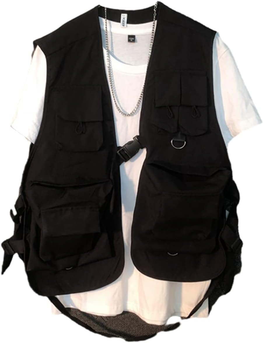 　　　 ◆◇◆売れている秘密◆◇◆ サイズ(体重kg/身長cm推薦)：「M」42-48/155-160　「L」45-55/155-165　「xL」52-63/165-175　「2XL」57-70/170-178 ノースリーブで、半袖との組み合わせ、直接に着用、両方とも完璧です。 着心地がよく、耐久性も抜群。 涼しげなコーディネートが楽しめるサマーアイテムベストです。汗を吸ってすぐ乾く、いつもサラサラ快適気分の吸汗速乾機能素材を使用しております。 季節感は、春 から 夏 にかけては カットソー や tシャツ 、半袖 七分袖 シャツ などの上に軽く羽織って、パンツ は デニム や チノパン を使い、 ストリート系 にしたり、大人カジュアル で。 ウオーキング、登山、撮影、釣り、フィッシング、作業、キャンプ、遠足、旅行などの幅広いなどのシーンで利用することができます。炎天下で作業をされるお仕事や農業に。機能性にもしっかりこだわった一枚に仕上げています。 　　　◆◇◆注意事項◆◇◆ご覧のモニターの環境、撮影環境により実物と色味が異なって見える場合がございます。湿った状態で他のものと擦り合わせると色が移る恐れがあります。濃色品の洗濯時は、白色、淡色と分けて洗ってください。説明 「商品特徴」 ?~柔らかくてゆったりとした素材を使い、さらっとした着心地に仕上げ、抜群の清涼感が快適な着心地を演出するベストのご紹介です。 ?~トップスはTシャツ1枚などシンプルな着こなしになりがちな夏のファッションもベストを一枚加えるだけでどこかオシャレな印象に。 ?~季節感は、春 から 夏 にかけては カットソー や tシャツ 、半袖 七分袖 シャツ などの上に軽く羽織って、パンツ は デニム や チノパン を使い、 ストリート系 にしたり、大人カジュアル で。 ?~一般的な素材とは違い、柔らかい肌触りが特徴です。多彩な場面で活躍するおススメの1着です。 ☆★☆「ご注意」☆★☆ ?実際の製品の色は、色収差や撮影光の状態をモニターするためにここに表示されている画像とは多少異なる場合があります。 ?輸送中に完全に密閉されているために、少数の商品は匂いがするかもしれません。数日間は換気の良い場所に置いて、臭いは消えます。