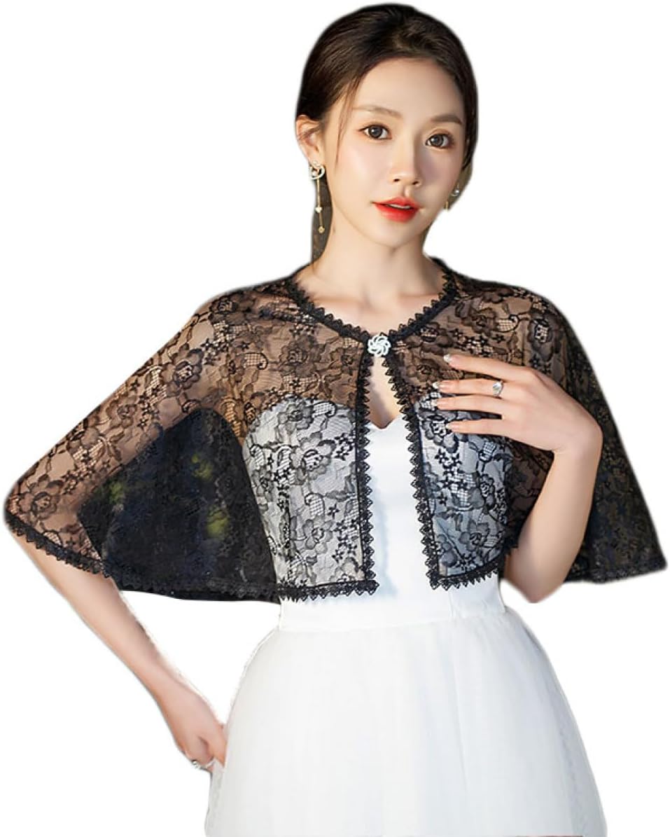 　　　 ◆◇◆売れている秘密◆◇◆ サイズ：フリーサイズ。ベストマッチ：シンプルなノースリーブワンピース?ドレスを幻想的なドレスに変えるストラップレスパーティードレスに最適。 体型カバー レース ボレロ レディース 二の腕カバー 薄手 肩と腕が隠れる 夏 演奏会 説明会 服装 学校行事 パーティーボレロ 結婚式 披露宴 同窓会 謝恩会 羽織物 卒業式 成人式 入学式 発表会 サマーコート ゆったり ポンチョ アウター オフィス 参観日 カジュアル 旅行 ビーチ 海 リゾート 遊園地 面接。 【肩と腕が隠れる】シフォンボレロ薄手で透け感のあるシフォン素材パーティーボレロは軽やかな着心地。【肌に優しい】ソフトな肌触りで柔らかさにうっとりしてしまう素材です。超薄く柔かいので、持ち運びにとても便利です。春夏の紫外線?冷房対策や、秋冬の防寒対策に欠かせないあると便利な1枚。 【多機能カーディガン】夏でも快適に着れるUVカットカーディガンです。程よい透け感が女性らし印象も?。強い日差しや冷房の寒さが気になるときにサッと羽織れます。軽い素材のためリゾートやレジャー、旅行、海、ビーチなどにコンパクトに持っていけるアイテム。 もちろんデート?女子会?飲み会などでも着こなせます。シンプルなレディース 春 UVカット カーディガンです。 【配送】お届け日：7〜10日　状況により変化する場合がございます。　万が一ご出荷が遅れる場合?在庫なしの場合はメールでご連絡致します。 【フォーマル?カジュアル使える】キャミソール、タンクトップ、スカートや、スキニー パンツ及びオフィスなどカジュアルなスタイルの時にもさっと羽織れば綺麗目カジュアルミックスに！? 春の朝と夜、夏のUVカットや冷房対策、秋の肌涼しい日にはコートとしてもお使い頂けますので、ロングシーズンに着たいと思っています。小さくたたんでバックに入れて、カーディガンレディース冷房対策としても活躍します。 　　　◆◇◆注意事項◆◇◆ご覧のモニターの環境、撮影環境により実物と色味が異なって見える場合がございます。湿った状態で他のものと擦り合わせると色が移る恐れがあります。濃色品の洗濯時は、白色、淡色と分けて洗ってください。説明 レース ボレロ ゆったり カーディガン ショール レディース 袖なし ストール プルオーバー 春 夏 大判 高級 シンプル UVカット 大人 小物 サマーコート カジュアル 冷房対策 ワンピースに パンツに カーディガン トップス ライトアウター ポンチョストール シンプル 着回し 春物 大きいサイズ 使いやすい 冷房対応 フォーマル 発表会 披露宴 ウェディング お呼ばれ イベント 【体型カバー】 シンプルかつ上品なデザインのボレロです。 気になる二の腕もしっかり隠れるので、ちょっとしたショールとしてもご利用いただけます。 【肌に優しい】 さらりとした肌触りはデイリー使いにも安心です。軽く、薄めの素材感で、コンパクトに収まるので持ち歩きにも便利です? 【実用的なボレロ】 ワンピースやキャミソールとの相性がいいのショート丈タイプのボレロ。合わせやすいカラーとデザインが魅力のお品です。 これからの季節のフォーマル?カジュアルシーンにぴったりのトップスです。結婚式や二次会、成人式など、フォーマル、パーティーシーンで大活躍します。 オールシーズン対応 かわいい。春、夏、秋でも一年中でも適用になります。 【ご注意】 すべての画像は実際撮影で、角度、光線、お使いのモニターやデイスプレイなどによって画像とニュアンスが違って見える場合があります。予めご了承ください。 サイズは入荷時期により若干の誤差がある場合がございます。ご了承くださいませ。