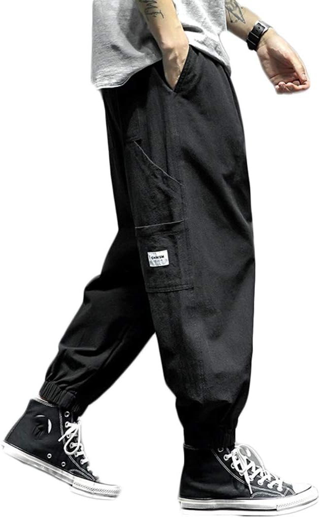 　　　 ◆◇◆売れている秘密◆◇◆ サイズ：【M】ヒップ周り：約106cm パンツ丈90cm 【L 】ヒップ周り：約110cmg パンツ丈92cm 【XL 】ヒップ周り：約114cm パンツ丈94cm 【2XL 】ヒップ周り：約118cm パンツ丈96cm 【3XL 】ヒップ周り：約122cm パンツ丈98cm 【4XL 】ヒップ周り：約126cm パンツ丈100cm 【5XL 】ヒップ周り：約130cm パンツ丈102cm ※サイズは平置きでの採寸につき、若干の誤差がある場合がございます。 手触り抜群の麻生地、しっかりしているけれど通気性が良くて、さわやかに着られます。柔らかく、清涼な着心地、ゆったりさわやかに着れます。 裾に向かって細くなるスッキリとしたシルエットに、裾はリブでキュッと引き締めたデザイン。 程良い細身のシルエットで野暮ったく見せず、上品に合わせる事のできるアイテムです。 しっかりしているけれど通気性が良くて、さわやかに着られますし、両サイドポケットつきです。ウエストリブ仕様腰ひも付でウエスト調整可能できます。 ウォーキング、ジョギング、ヒップホップ、ダンスなどのスポーツウェアとしてはもルームウェア、部屋着、パジャマとしてラフでオシャレに着こなせます。 　　　◆◇◆注意事項◆◇◆ご覧のモニターの環境、撮影環境により実物と色味が異なって見える場合がございます。湿った状態で他のものと擦り合わせると色が移る恐れがあります。濃色品の洗濯時は、白色、淡色と分けて洗ってください。説明 -