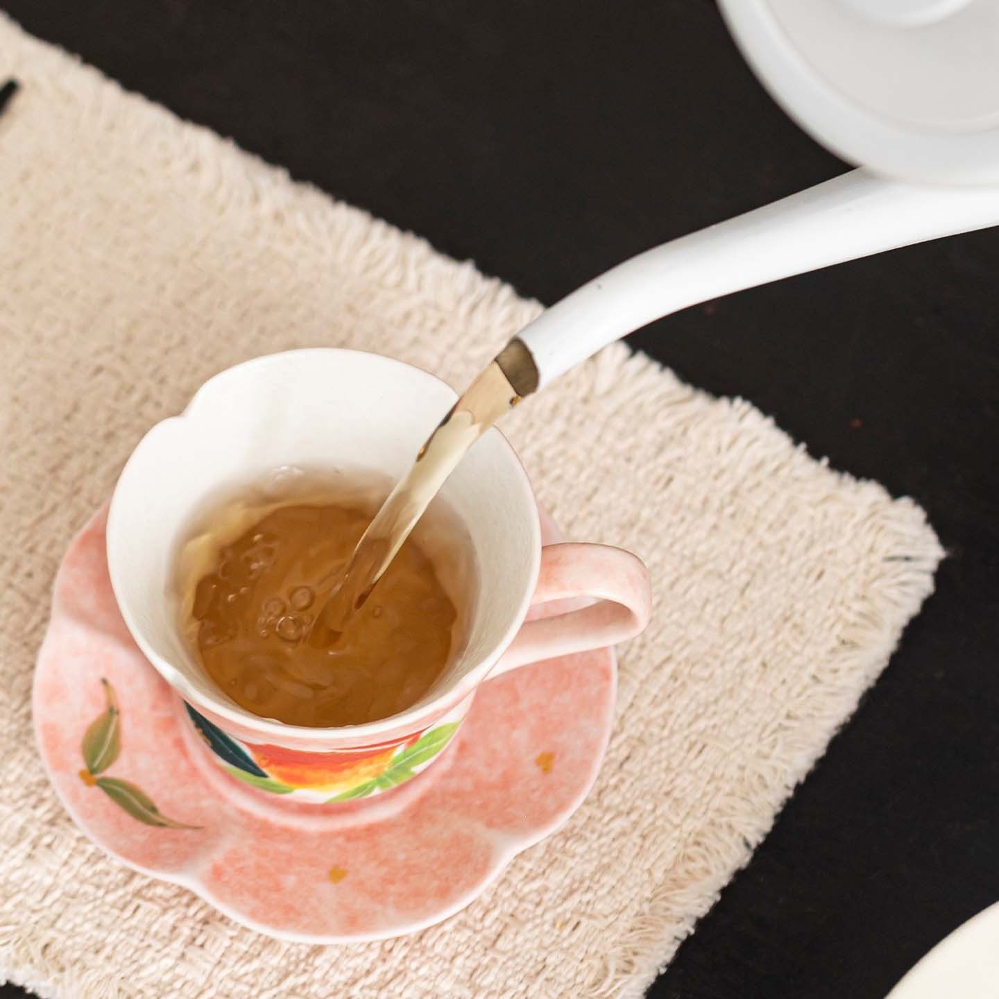 コーヒーカップ ソーサー セット 陶器 マグカップ 手描き 桃 和風 ティーカップ 輪...