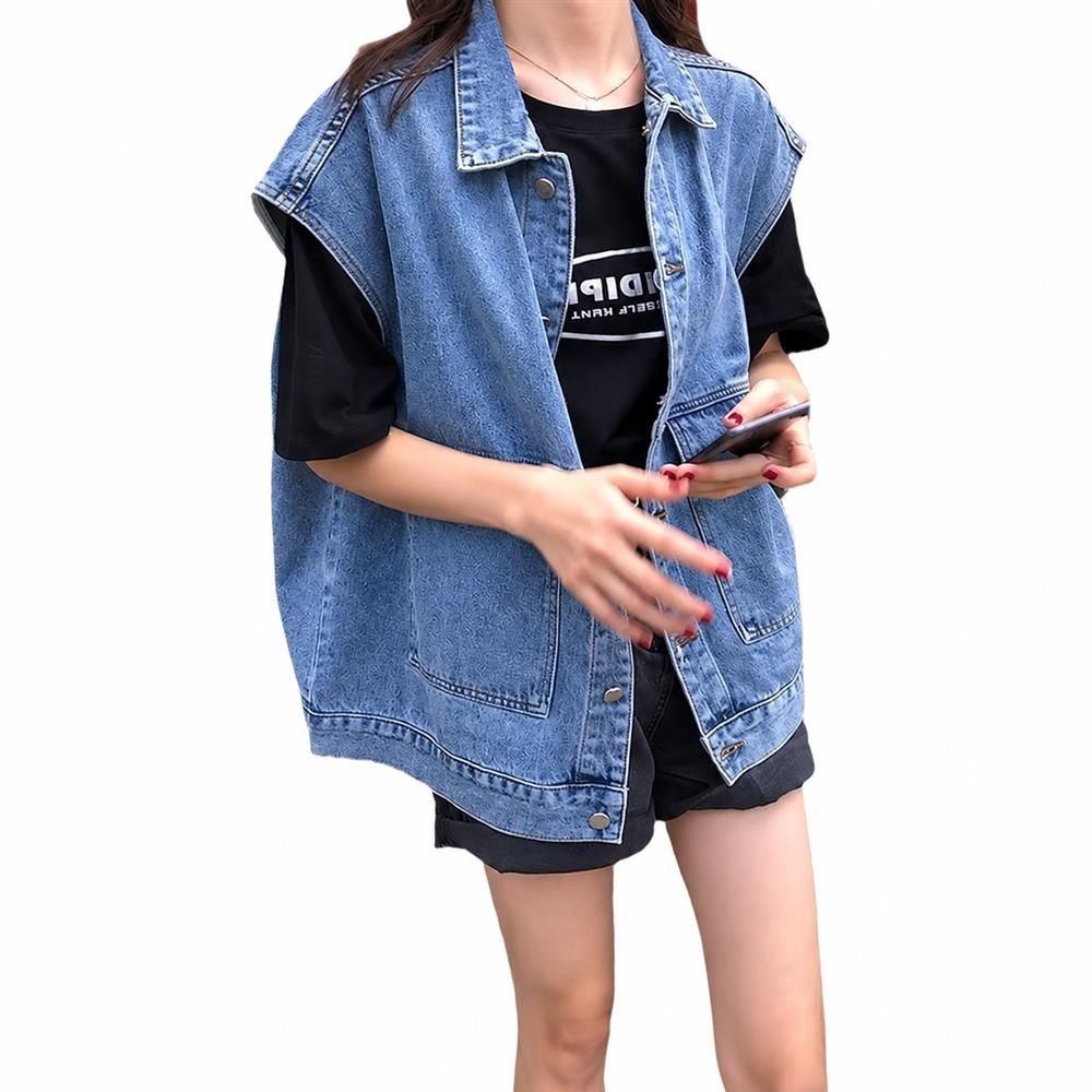 デニムベスト オーバーサイズ ジレ ユニセックス 男女兼用 ゆったり ビッグシルエット ノースリーブ 襟付き フラップポケット ワークベスト カジュアル レイヤード 重ね着 体型カバー 羽織り 春夏秋