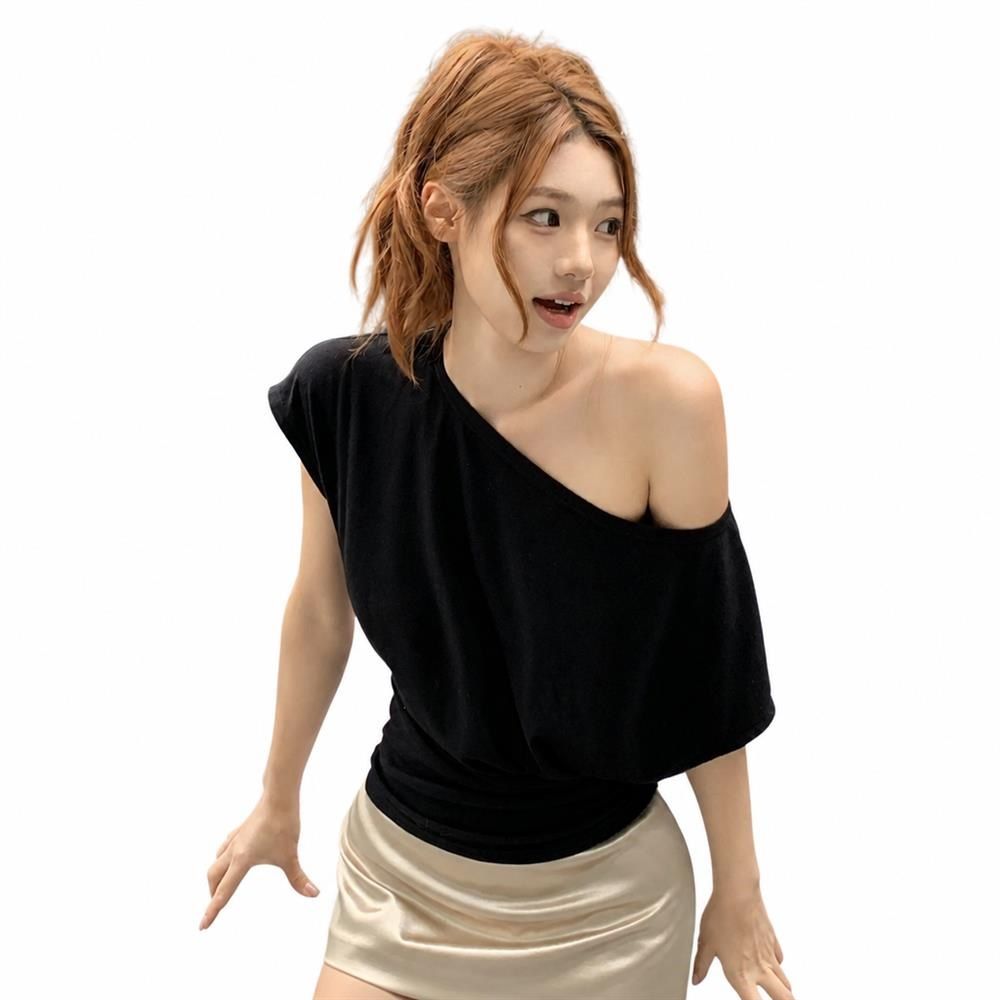 半袖 tシャツ レディース カットソー ワンショルダー トップス オフショル プルオーバー アシンメトリー ゆったり カジュアル 無地 薄手 通気 涼しい お出かけ 通学 春夏用