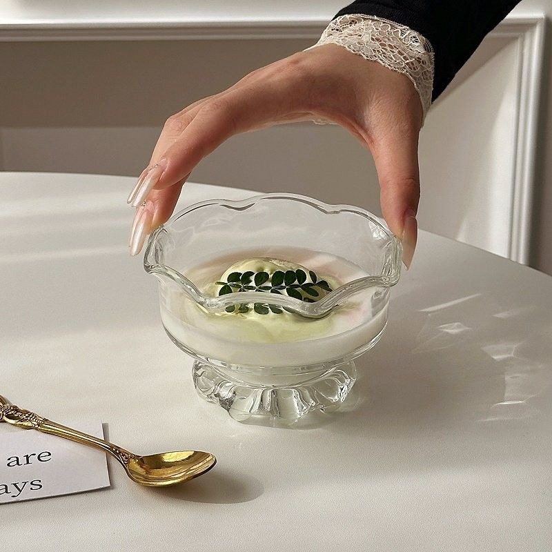 デザートカップ ガラス 脚付き おしゃれ 花型 ボウル アイスカップ パフェグラス カフェ風 レトロ かき氷 ヨーグルト フルーツ サラダ 食器