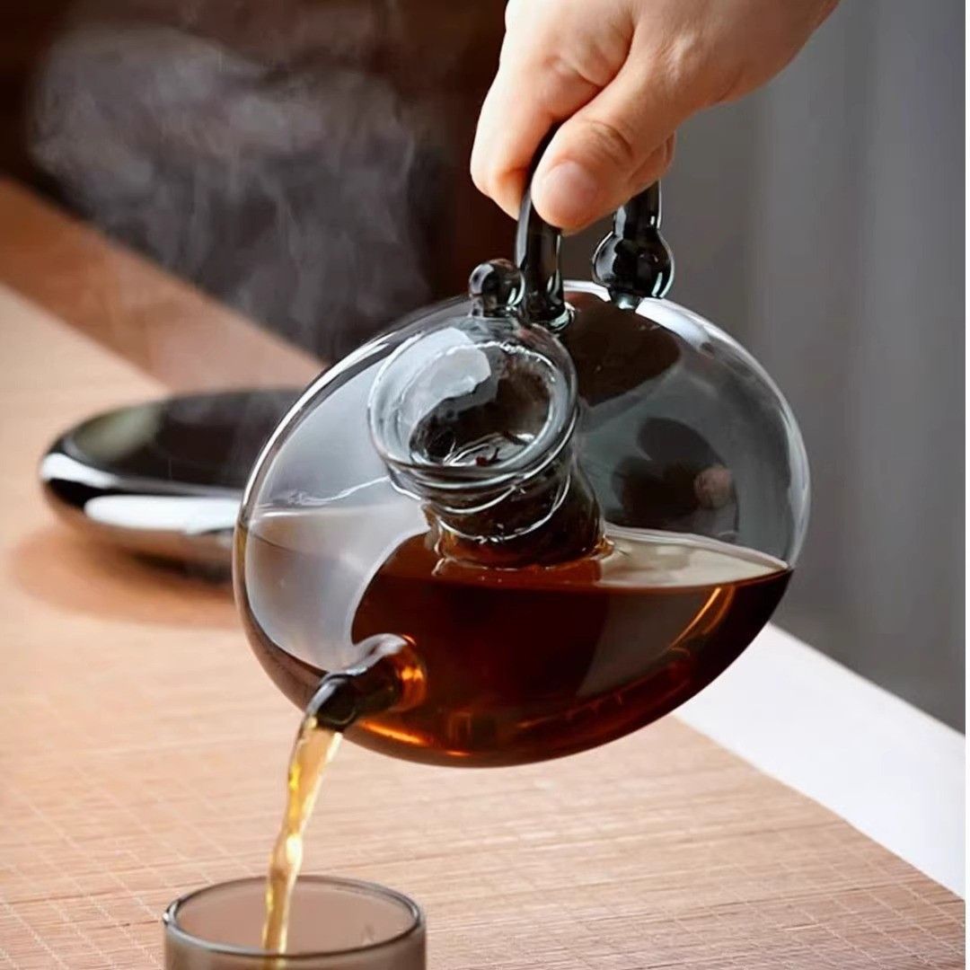 ティーポット 耐熱ガラス 急須 茶こし付き おしゃれ 平型 デザイン急須 ガラスティ...