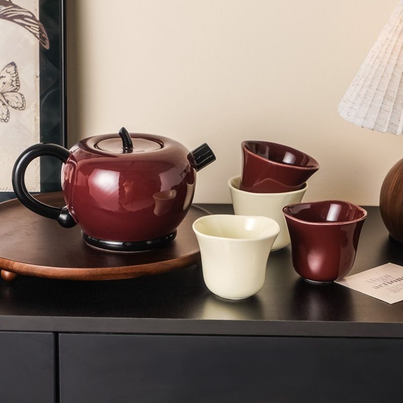 ティーセット 急須 湯呑み セット 陶器 茶器セット おしゃれ レトロ アンティーク調 ギフトボックス入り 5点セット トレー付属 結婚祝い 新築祝い 贈り物 来客用 インテリア かわいい ほっこり